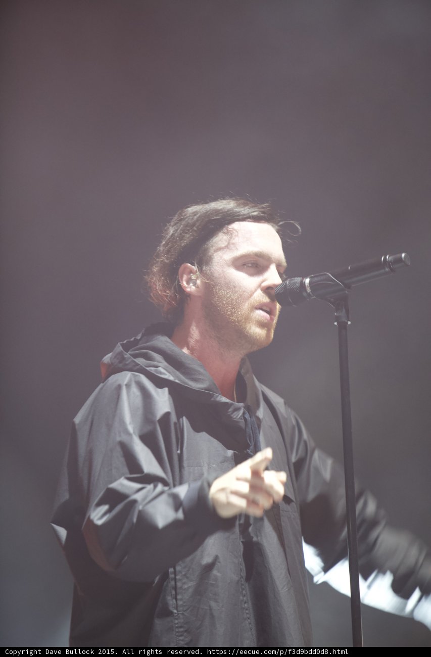 Singer Profile Pointing Gesture
