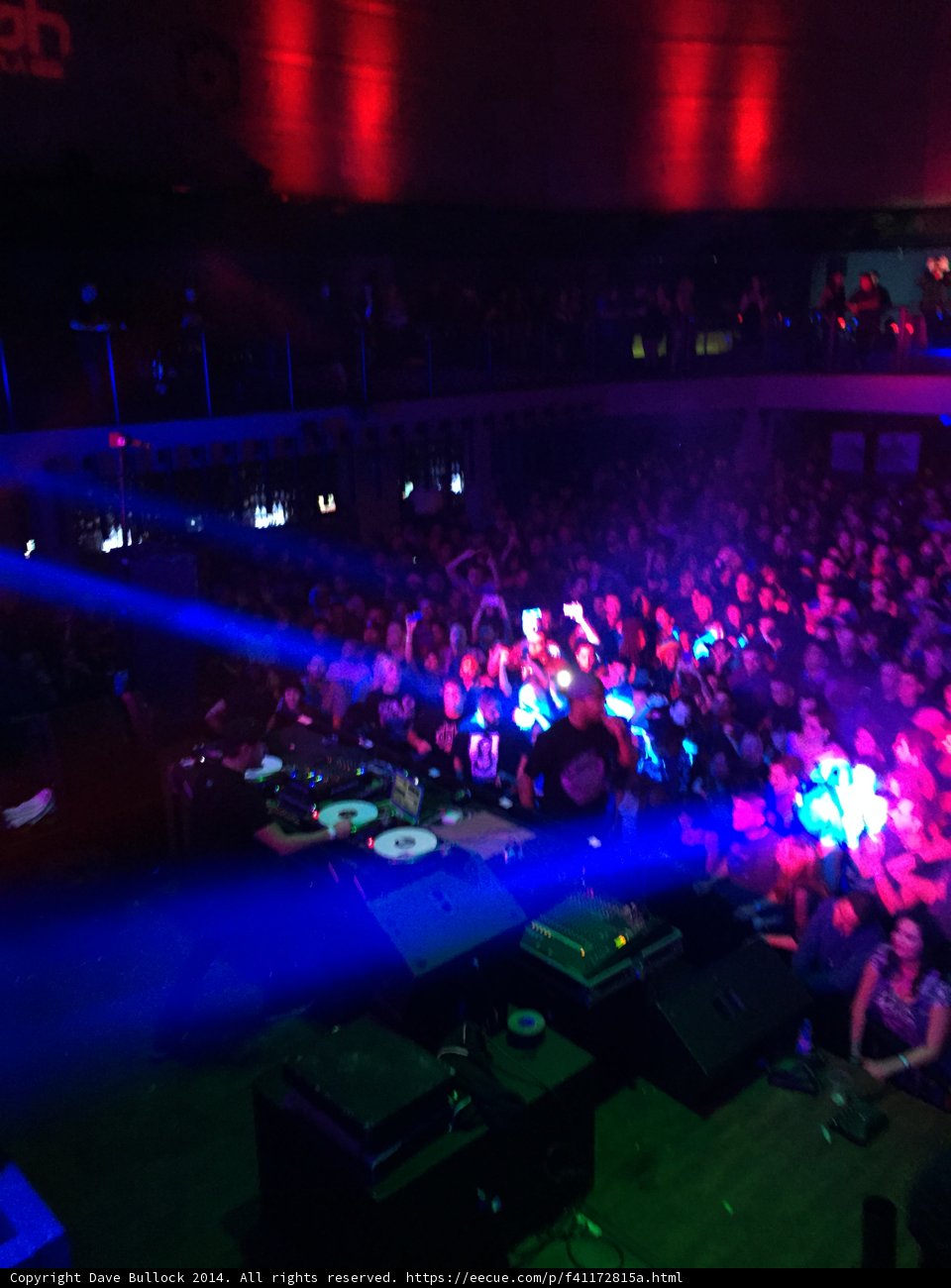 Vibrant Nightlife Crowd in Los Angeles