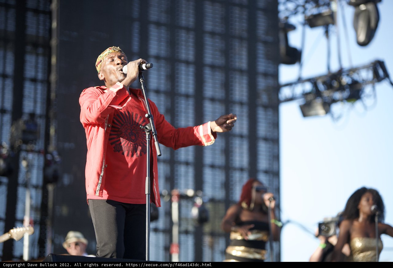 Jimmy Cliff Rocks the Stage at Coachella 2012