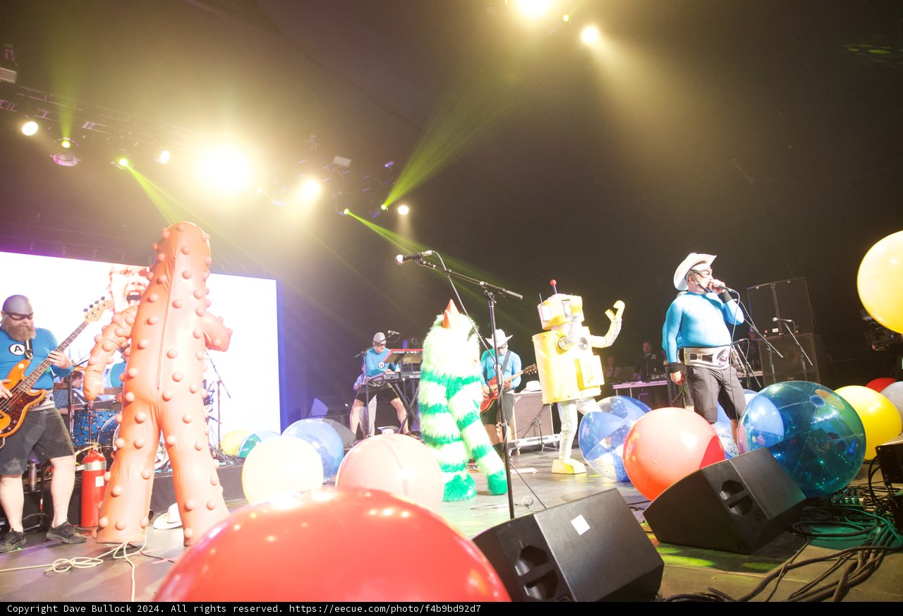 Spectacle Under the Spotlight: Coachella 2024 Week 2
