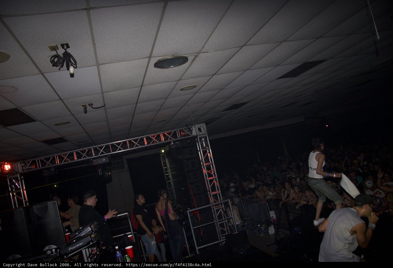 Macanache Rocks the House