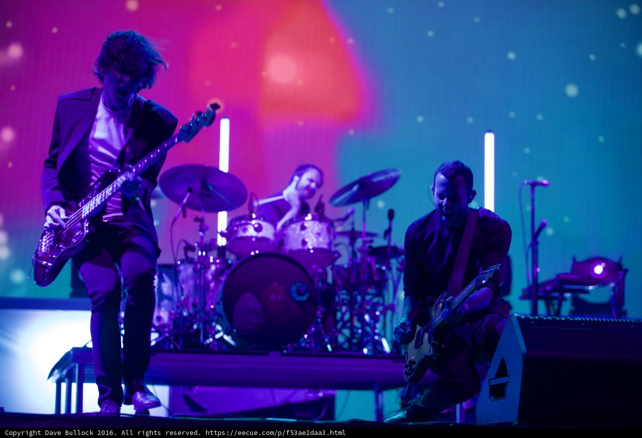 The 1975 Rocks Coachella 2016
