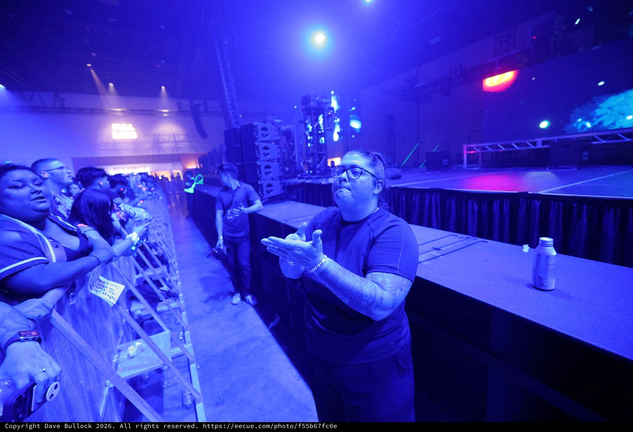 Security Guard Claps at Wobbleland 2026 Festival