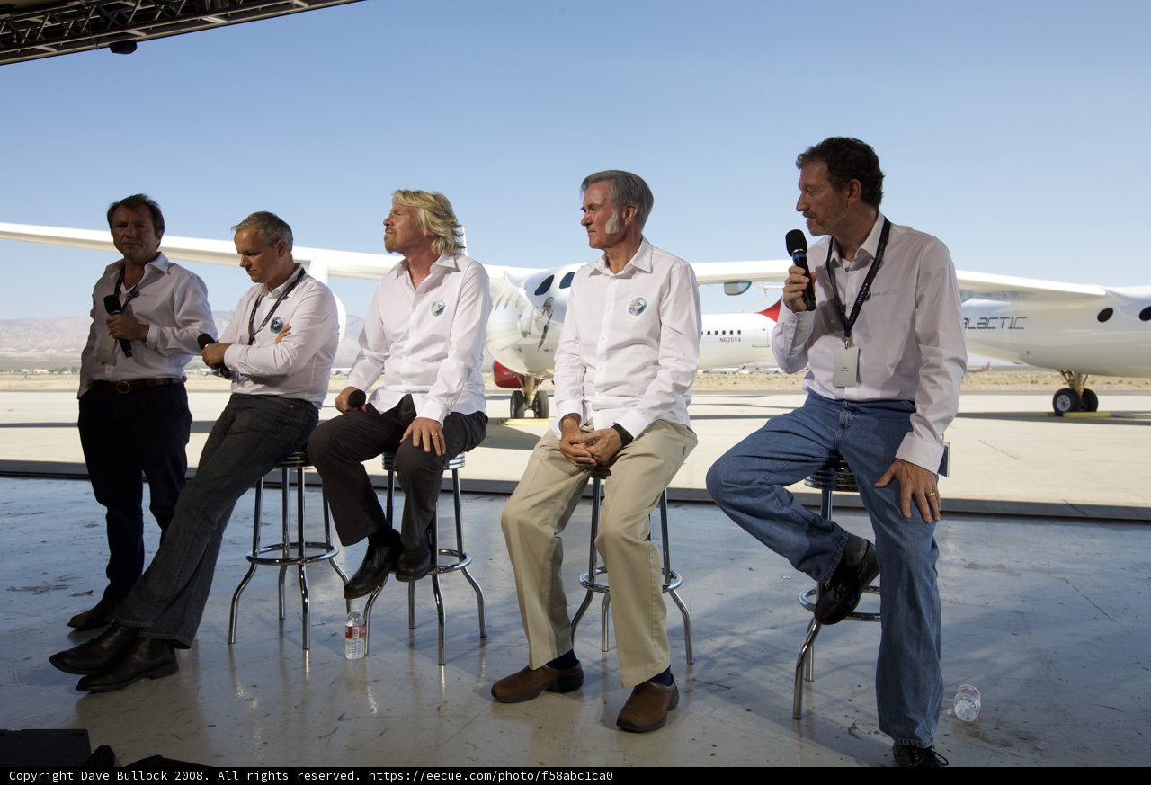 Aviation Industry Titans Gather for Historic Flight