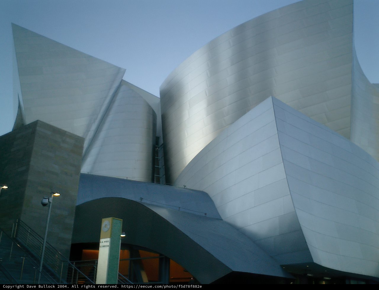 Walt Disney Concert Hall - A Symphony of Architecture