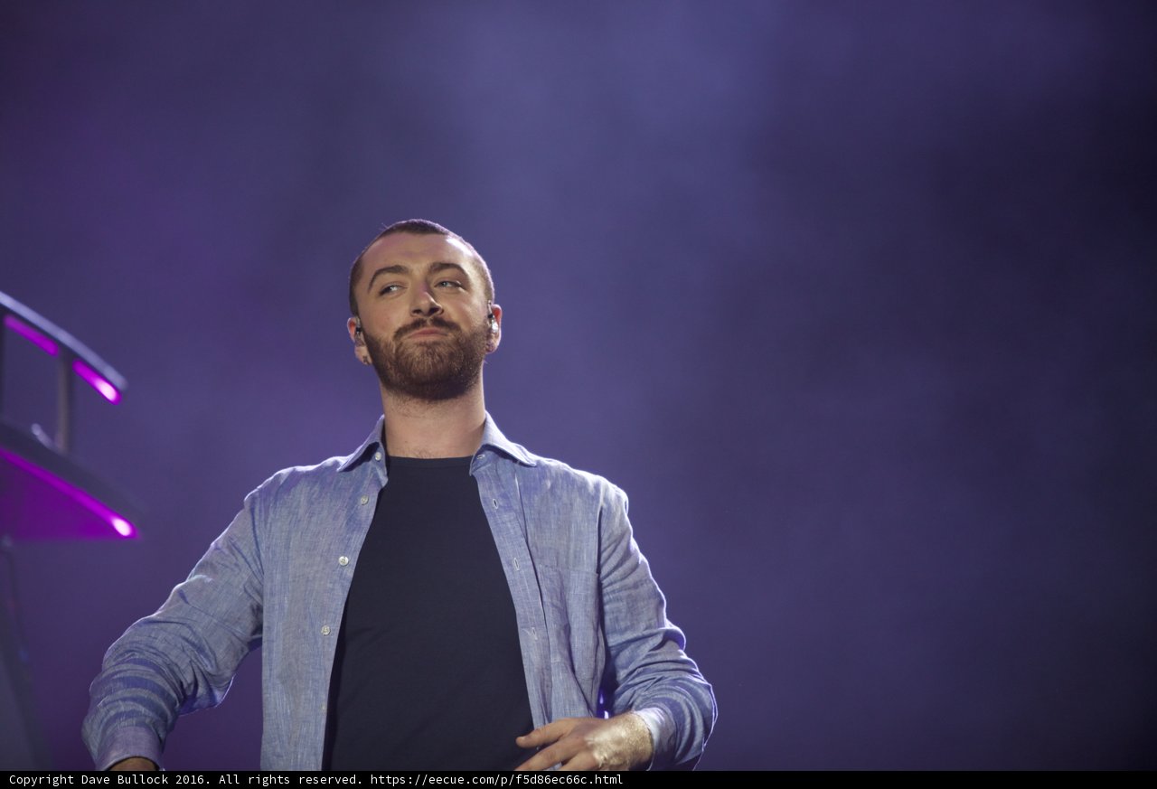 Sam Smith's Solo Performance