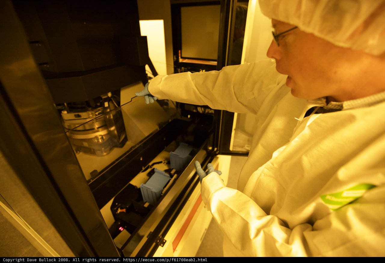 Experimenting with Nanomachines