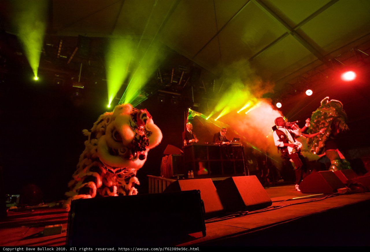 Tiger Man Rocks the Stage with Band