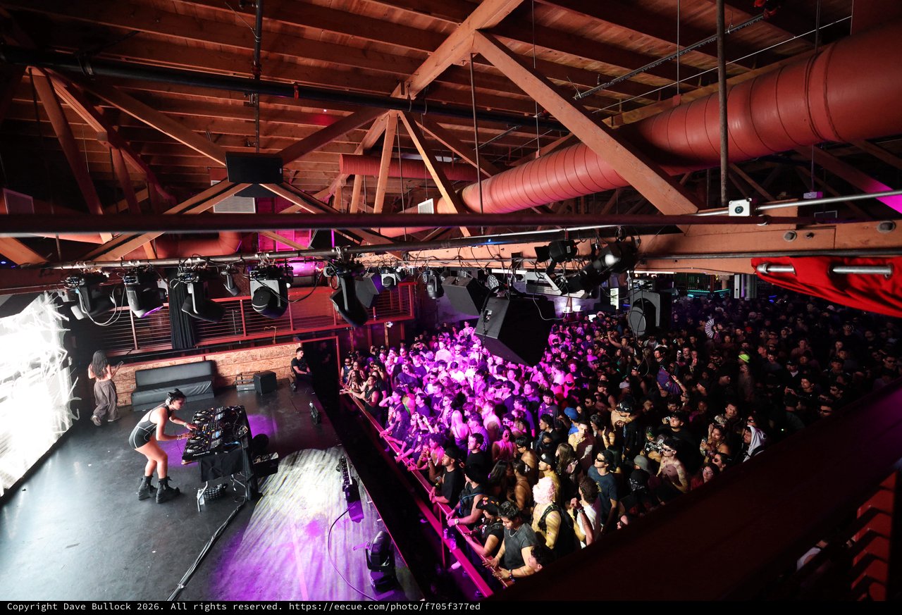 DJ Ignites Packed Crowd at Wobbleland 2026