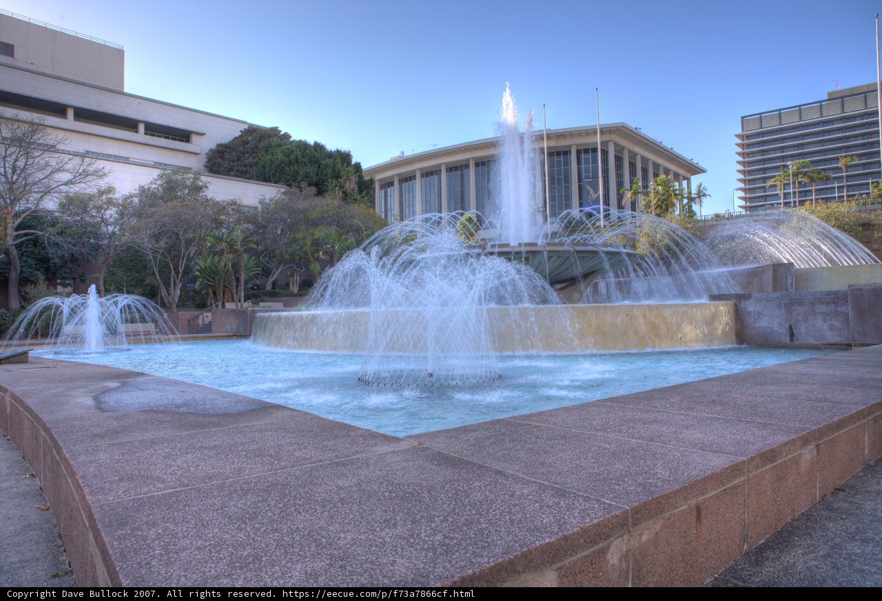 A Stunning Fountain in the Heart of the City