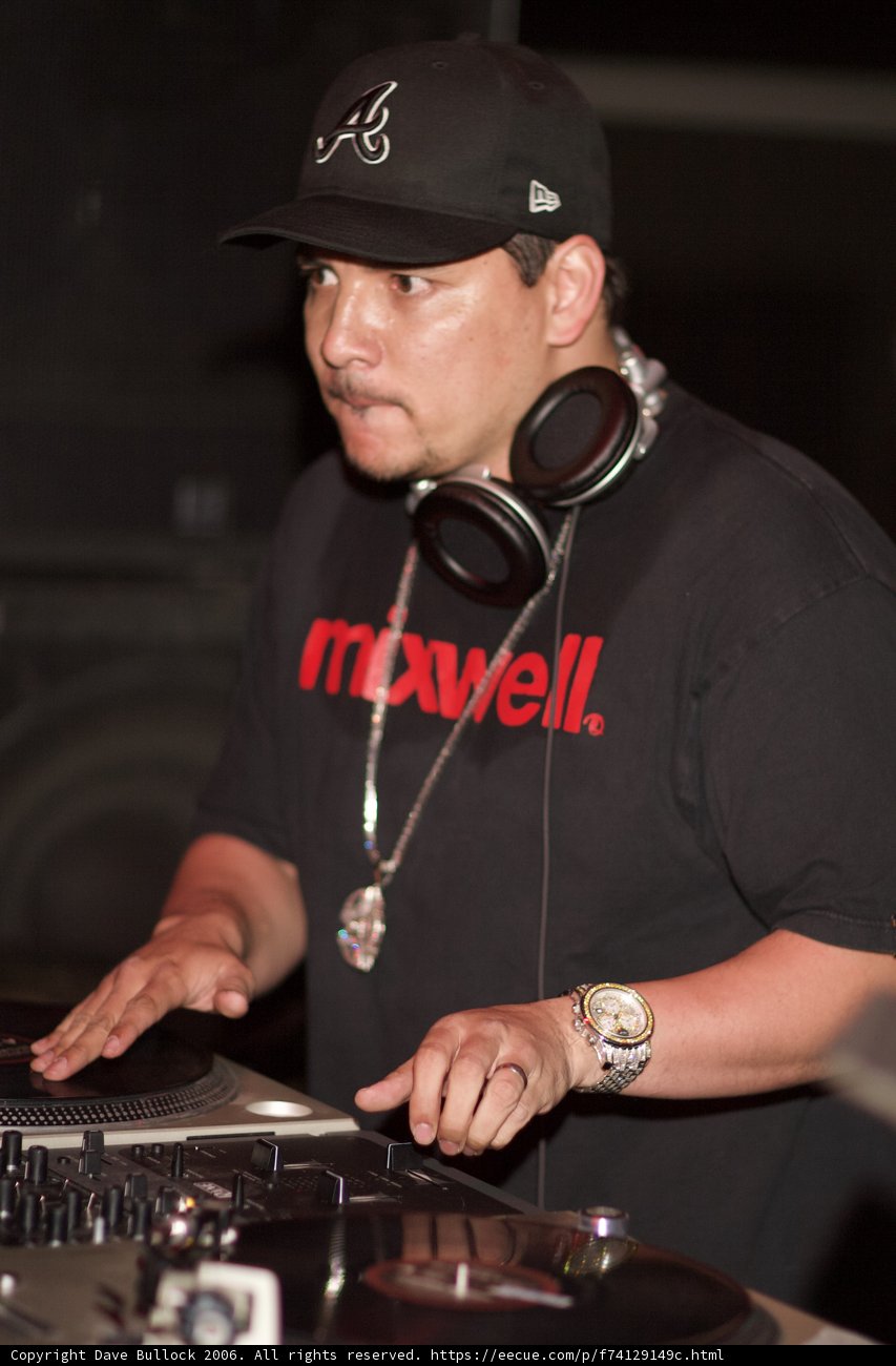 The Deejay's Vibe