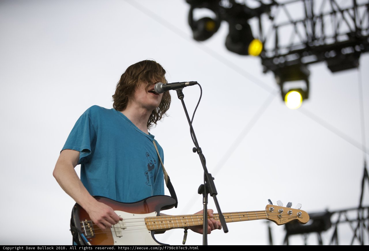 Rocking the Stage with his Melodic Strings