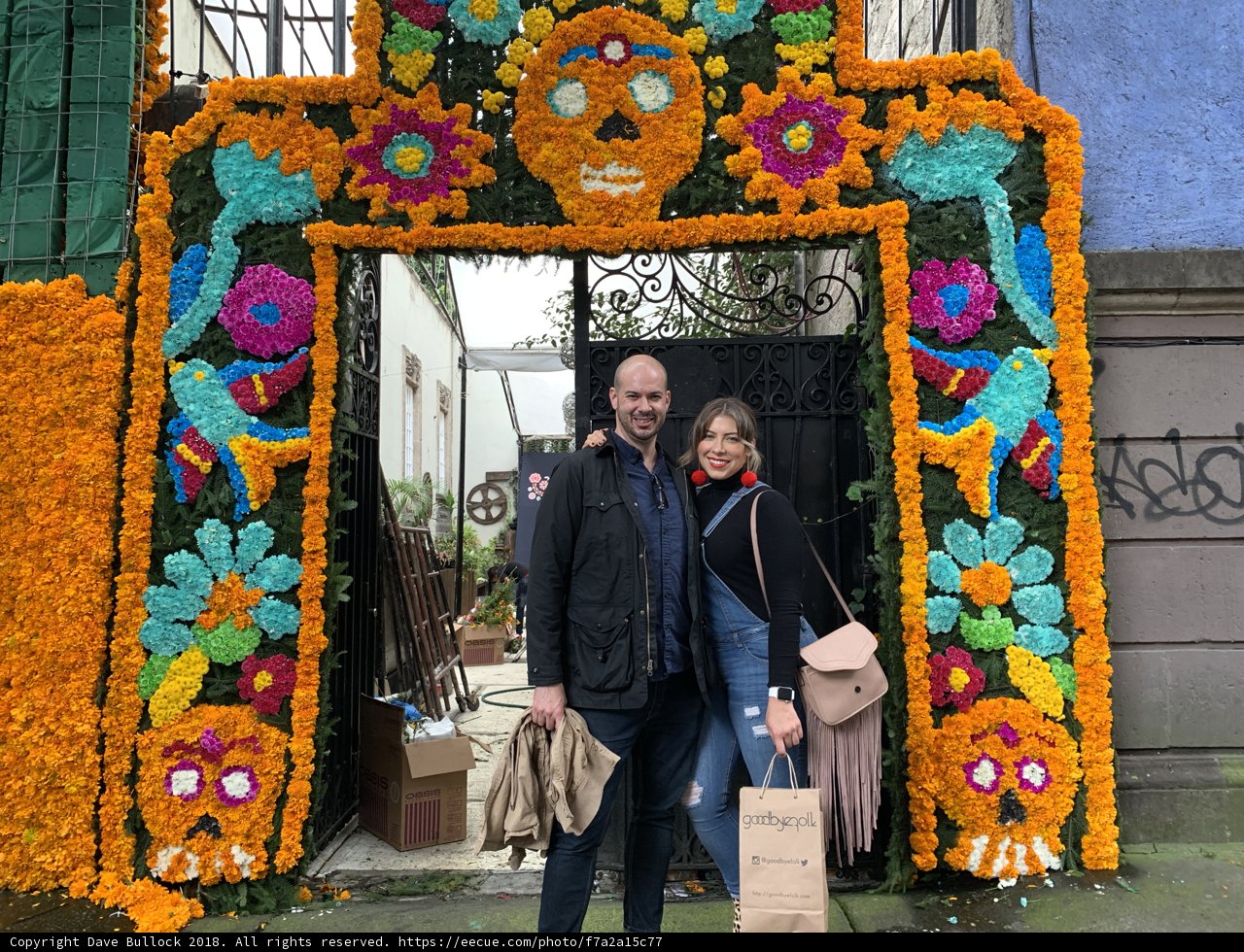 Flower Power Couple
