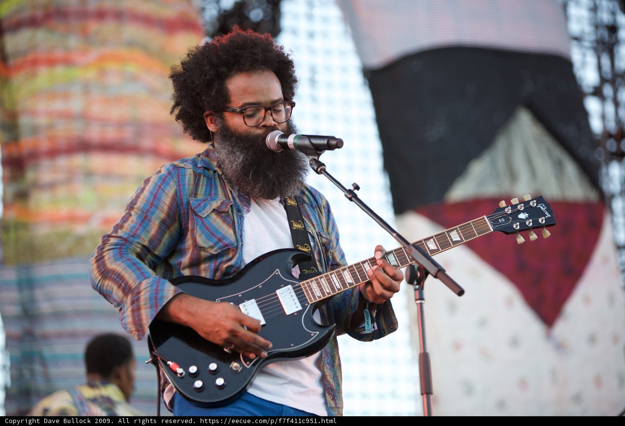 Kyp Malone Bringing Down the House with His Electric Guitar