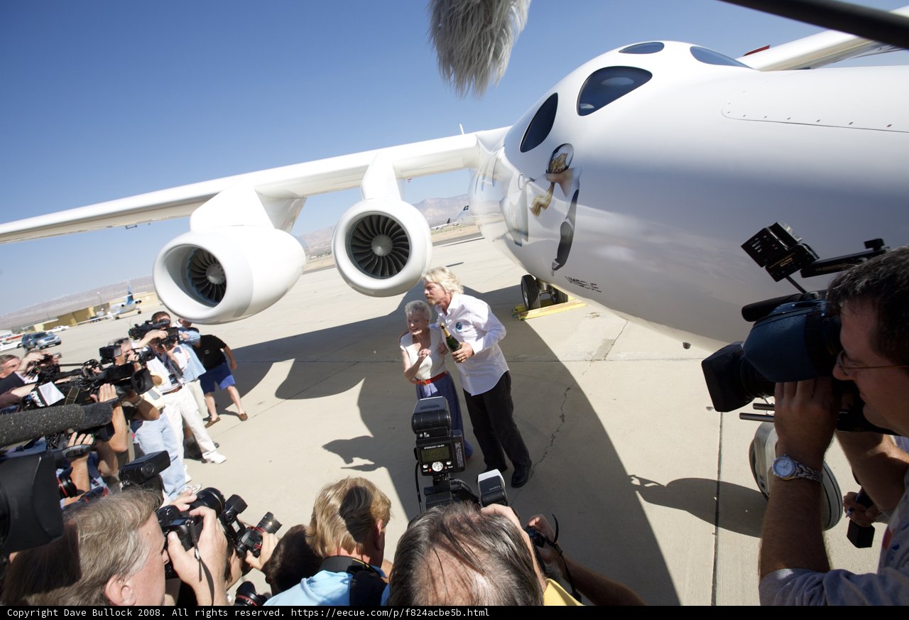 Richard Branson and the White Knight Two Aircraft