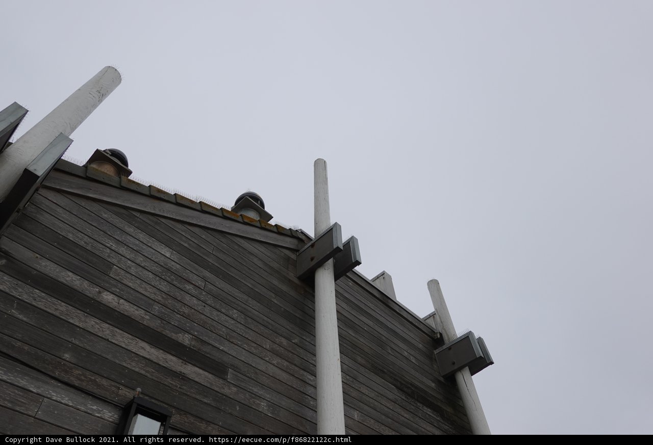 Rustic Roof with Three Poles