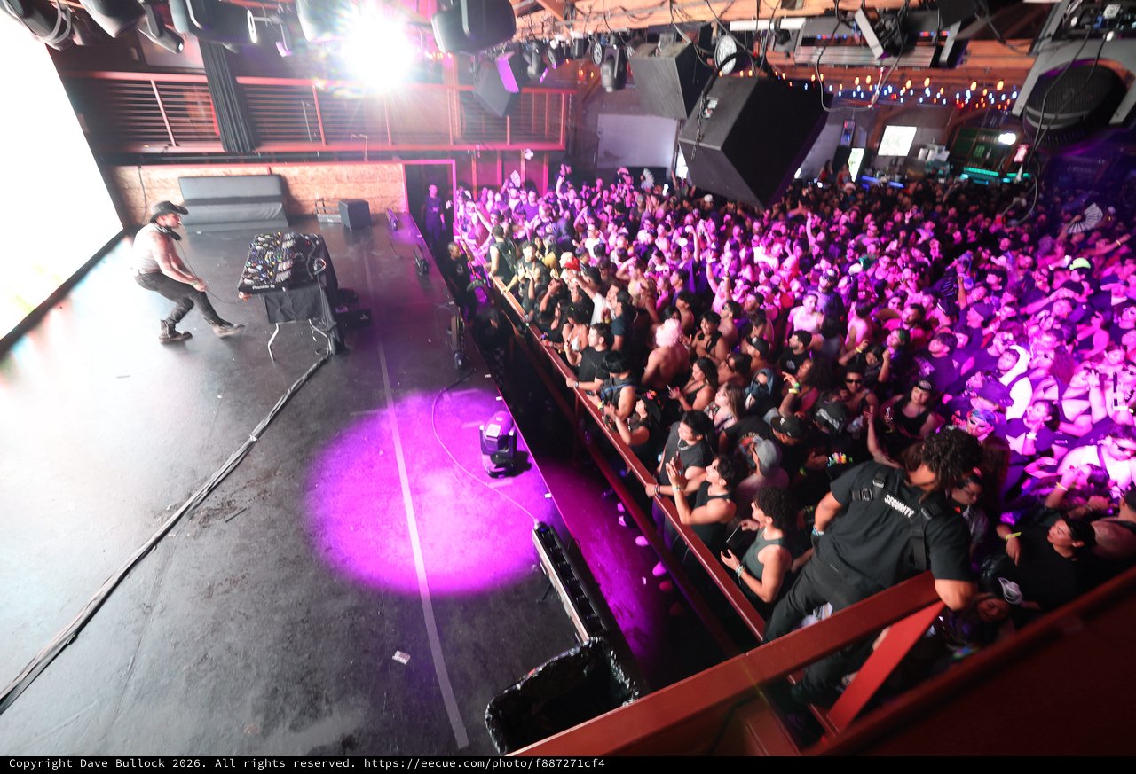 Packed Crowd Electrified at Wobbleland 2026 Show