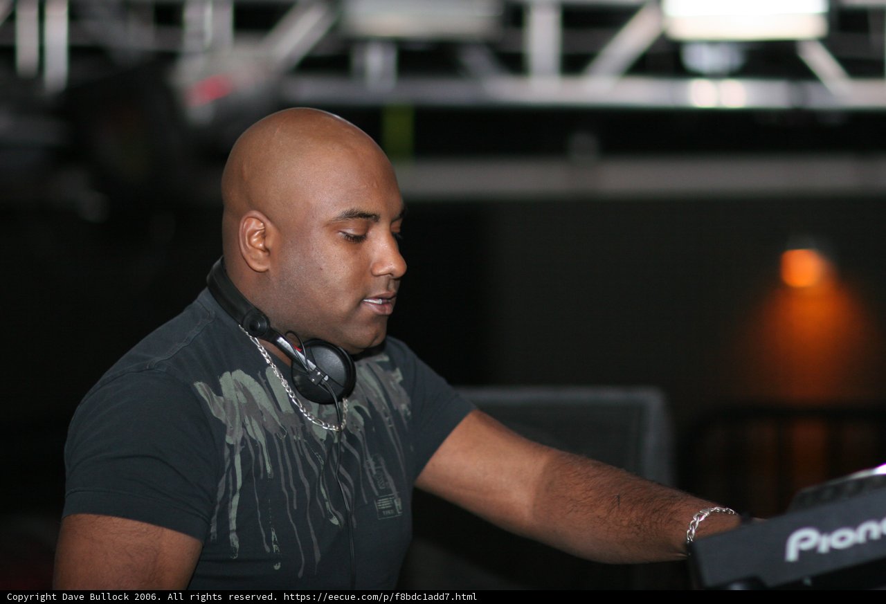 Grooving with Headphones