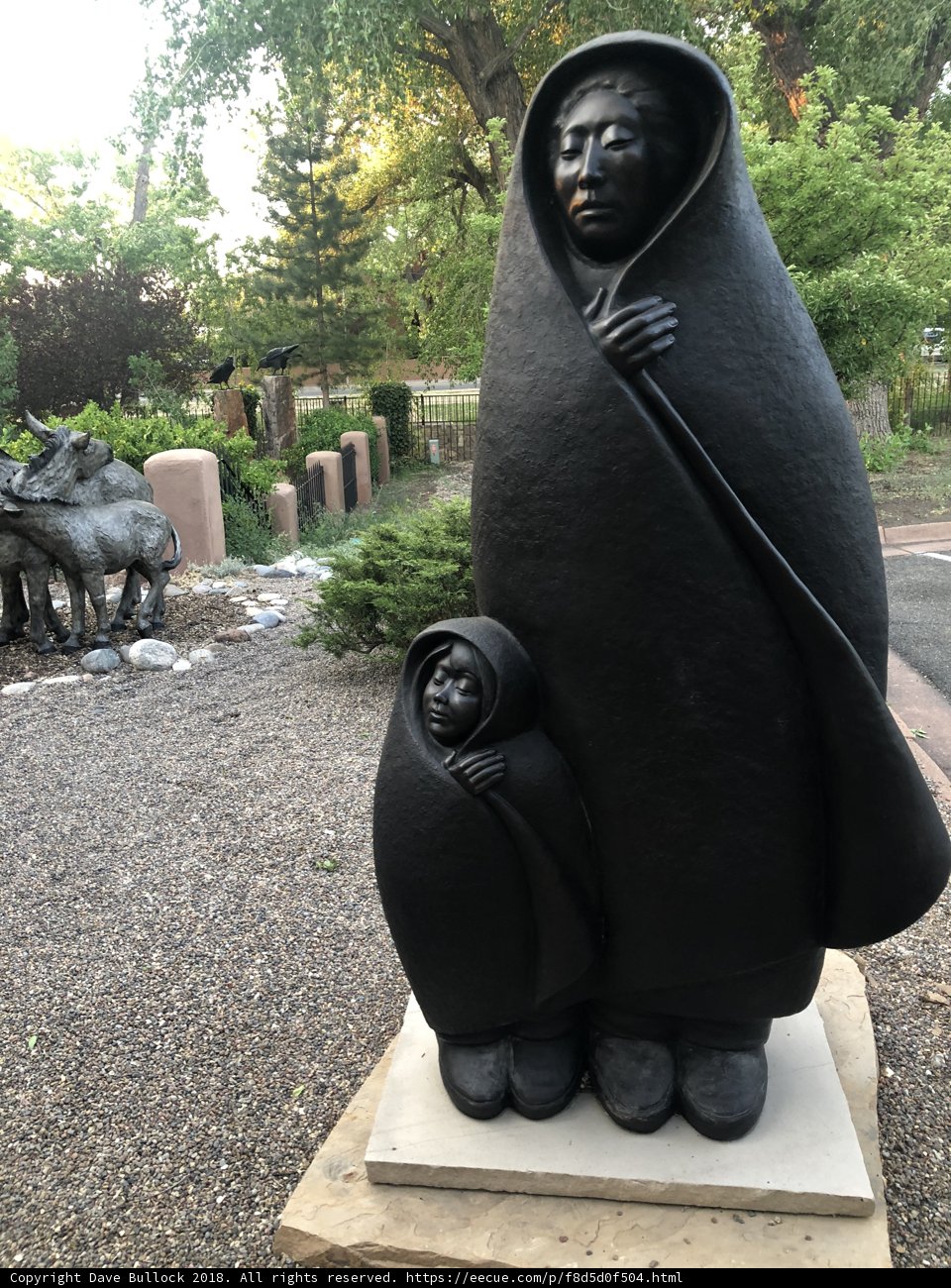 Mother and Child Statue in Santa Fe Park