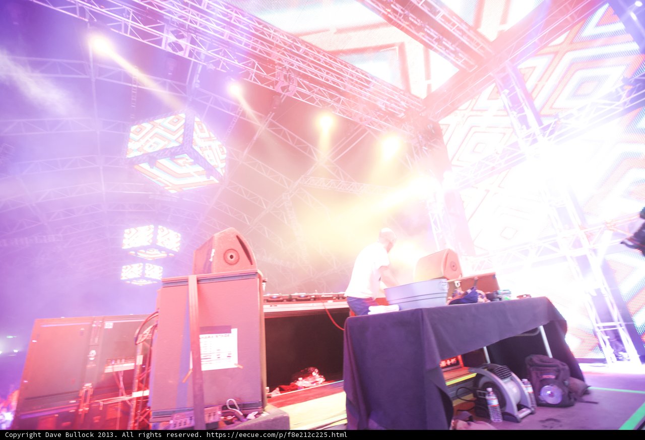 DJ takes Coachella by storm