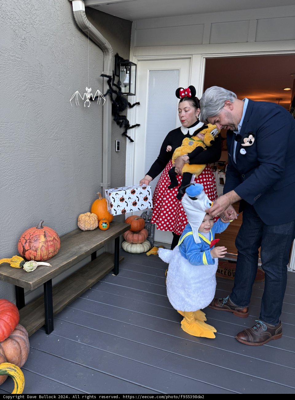 Halloween Cheer on the Porch