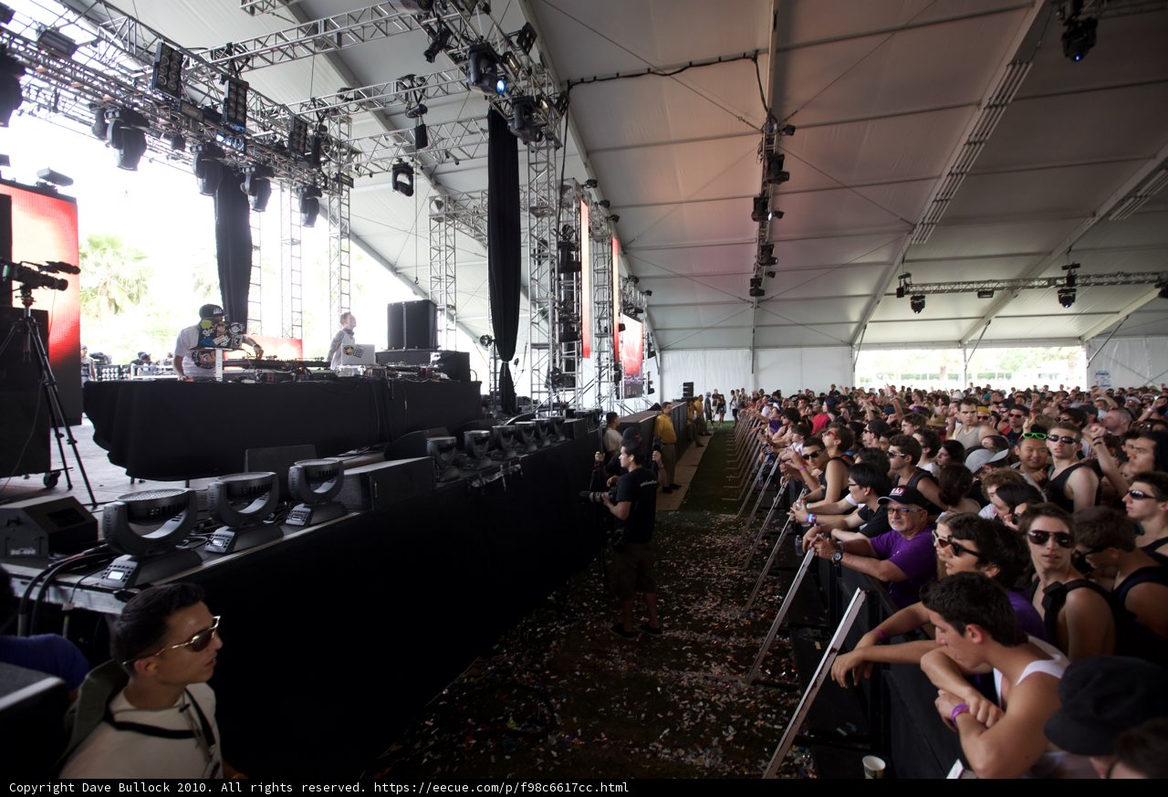 Brooke Fraser Rocks Coachella