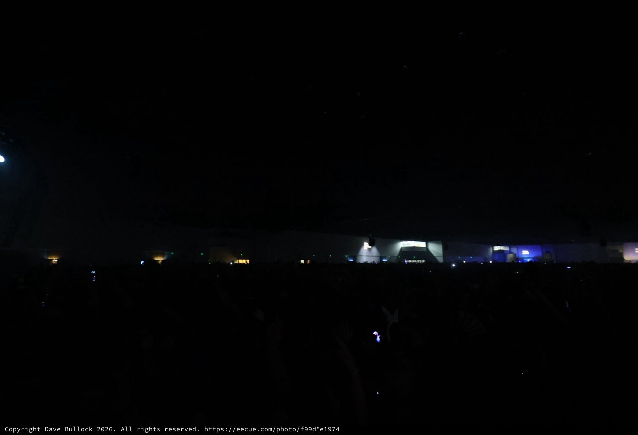 Massive Crowd Swallowed by Darkness at Wobbleland