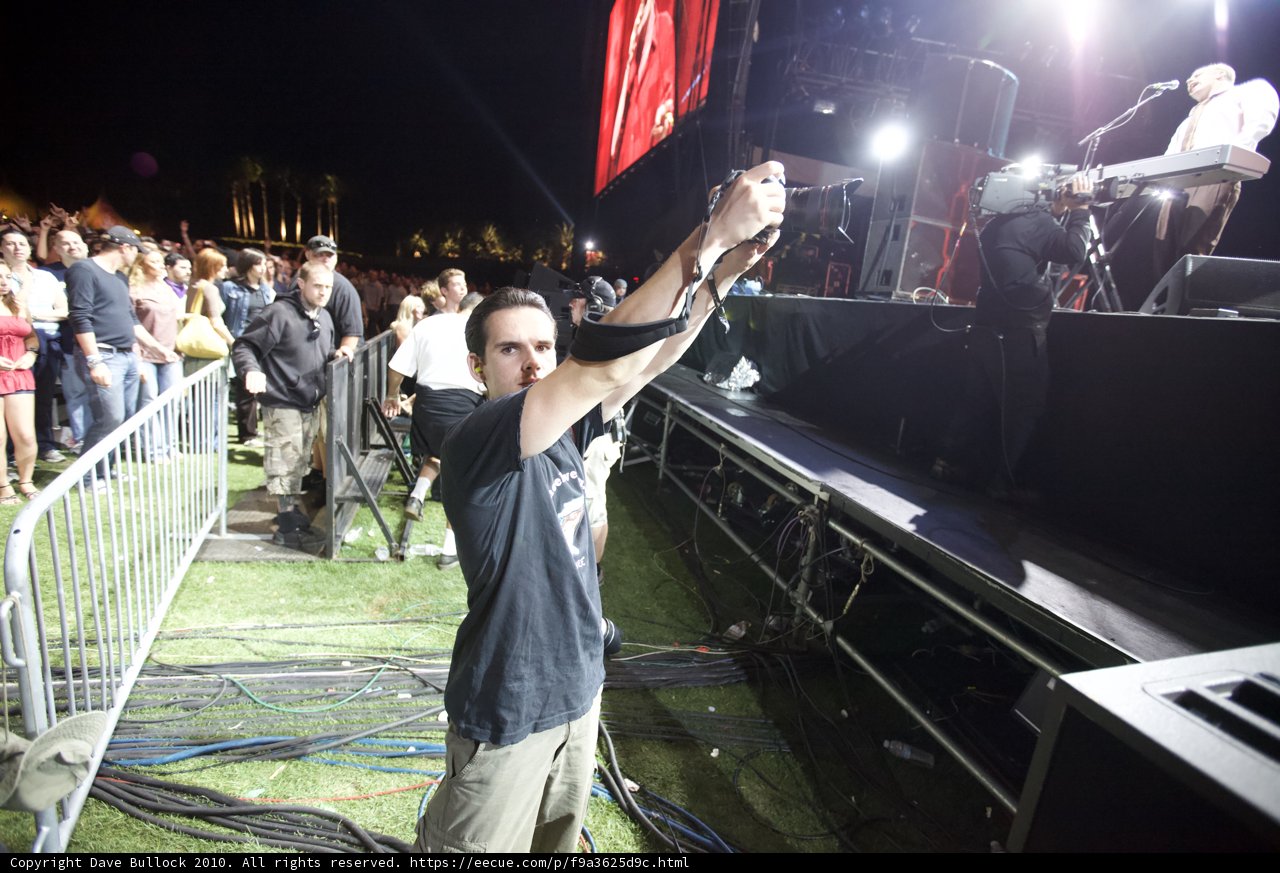Selfie in the Crowd