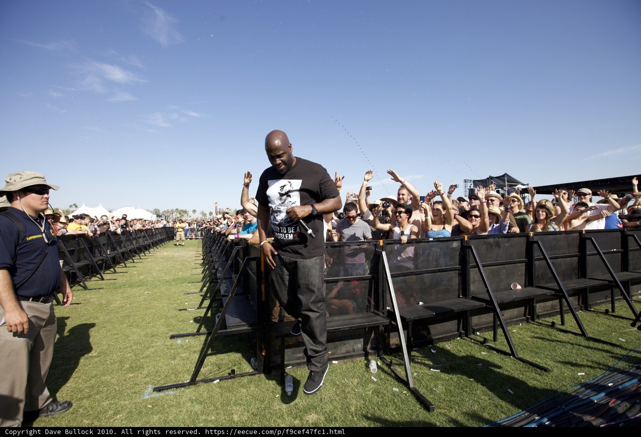 The Crowd-Rocking Performance