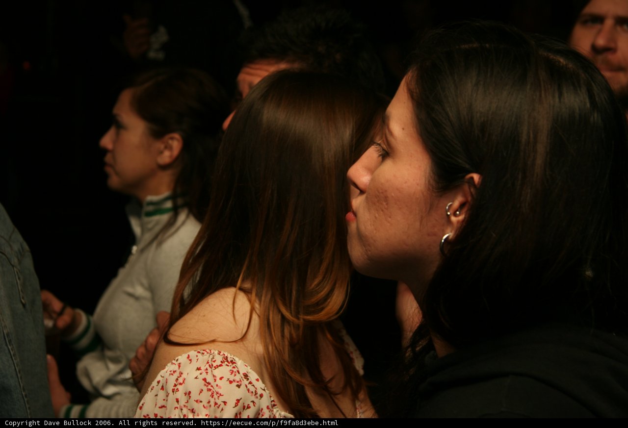 Lady in Black Captivates Nightclub Audience