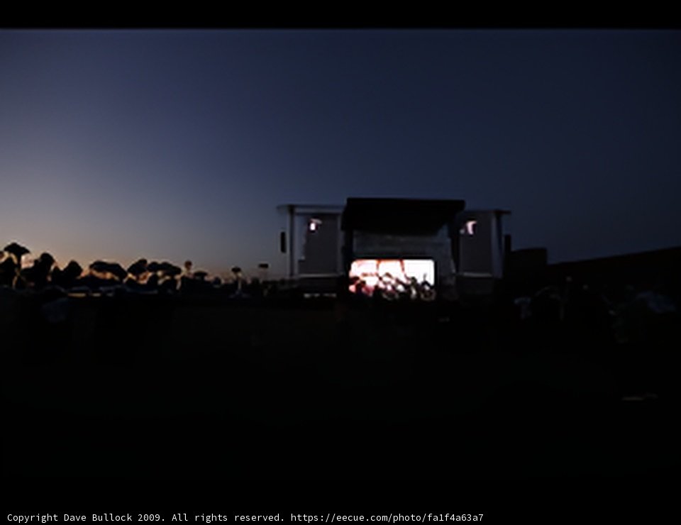 Dusk Lights up the Concert Stage