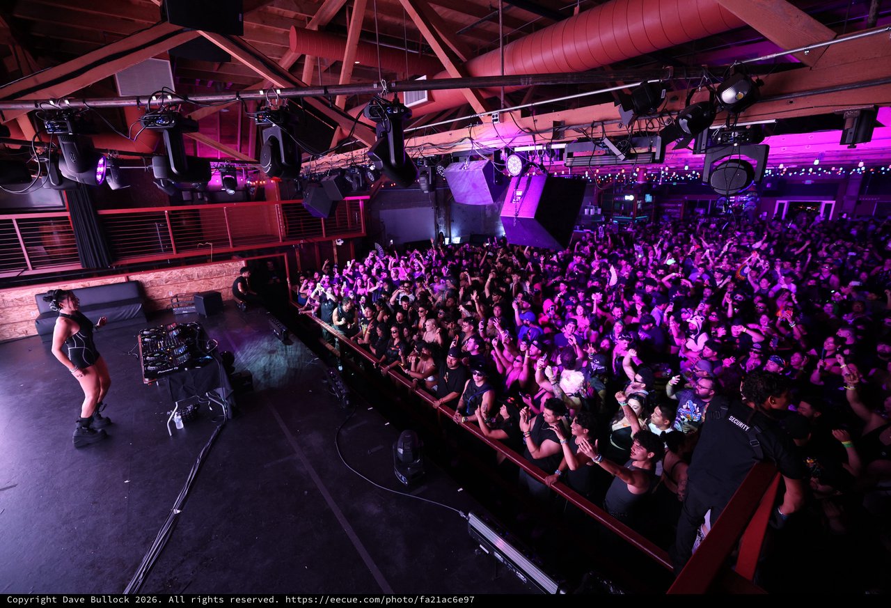 DJ Ignites Packed Crowd at Wobbleland 2026