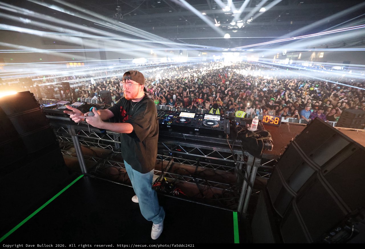 DJ Commands Massive Crowd at Wobbleland 2026