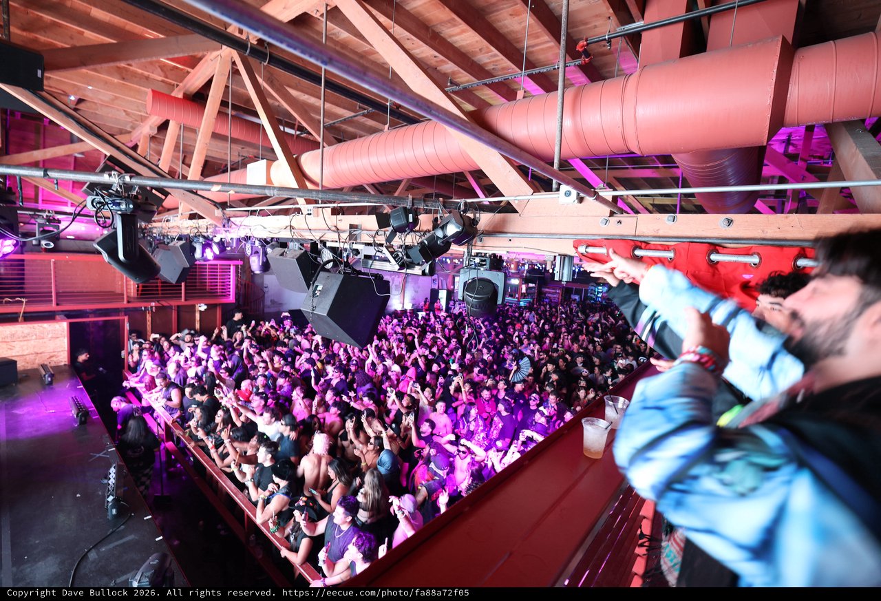 Packed Crowd Erupts at Wobbleland 2026 Festival