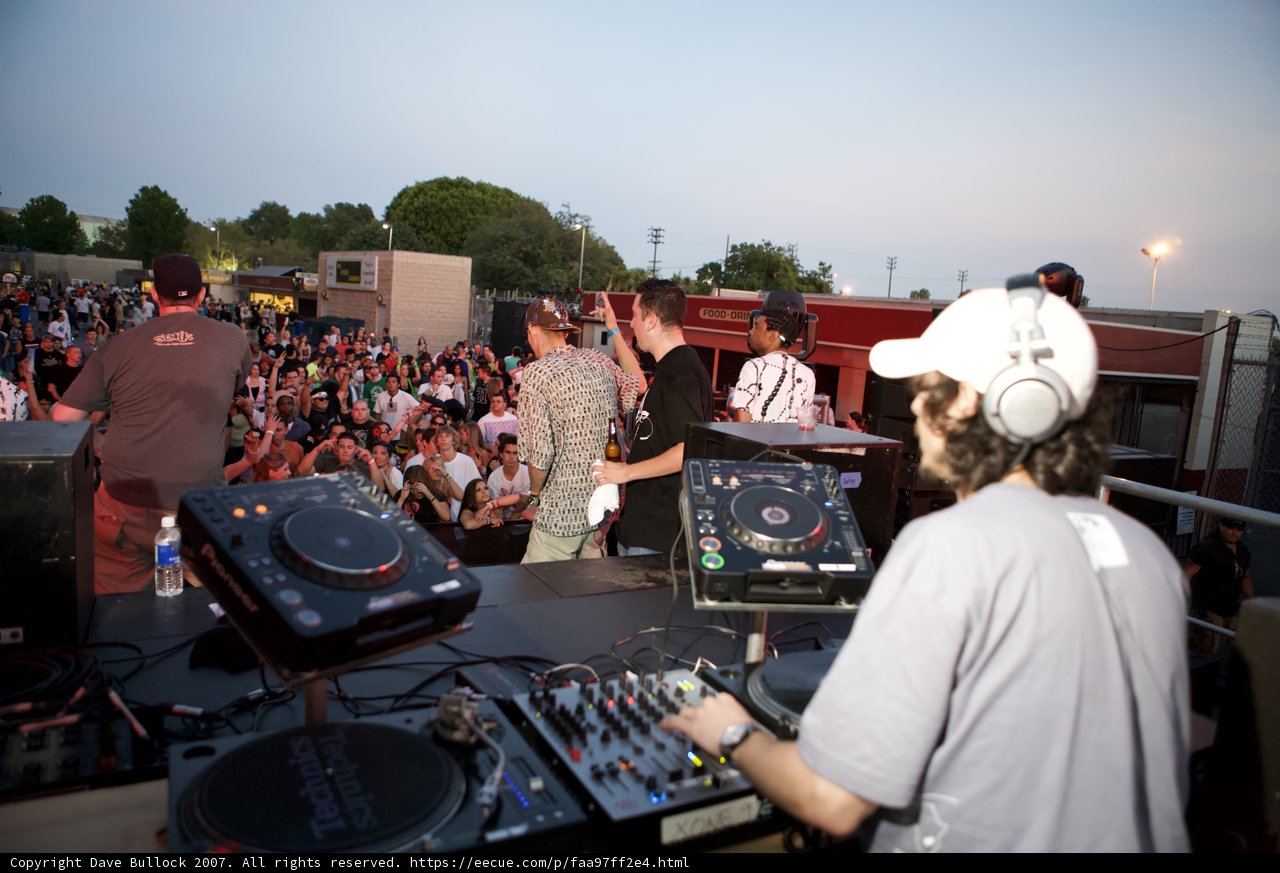 EDC 2007: Blue Skies and Beats