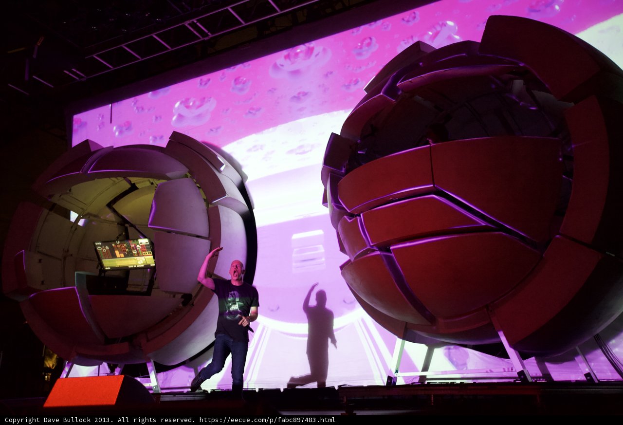 The Egg in the Urban Planetarium