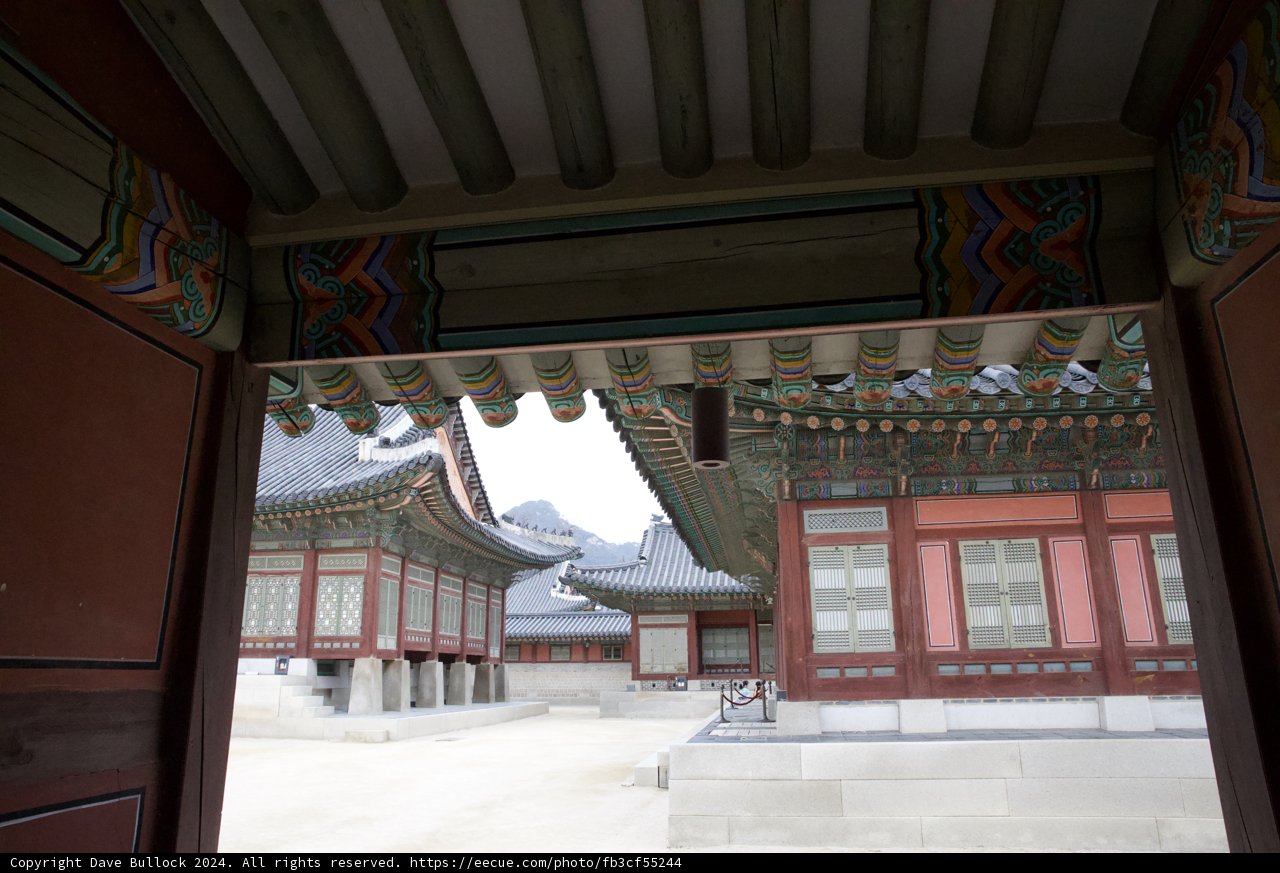 The Majestic View: Korean Architecture