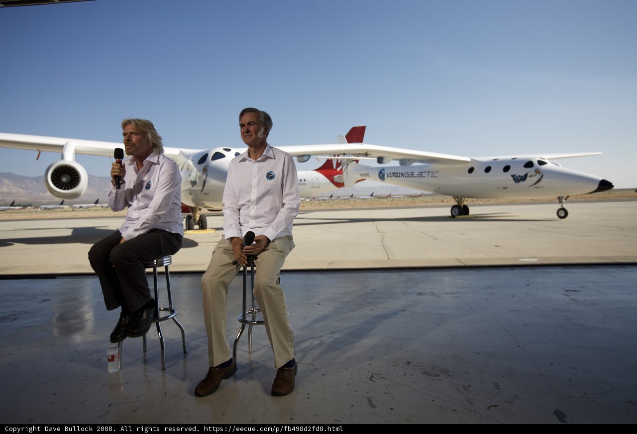 Branson and Rutan at the Airfield