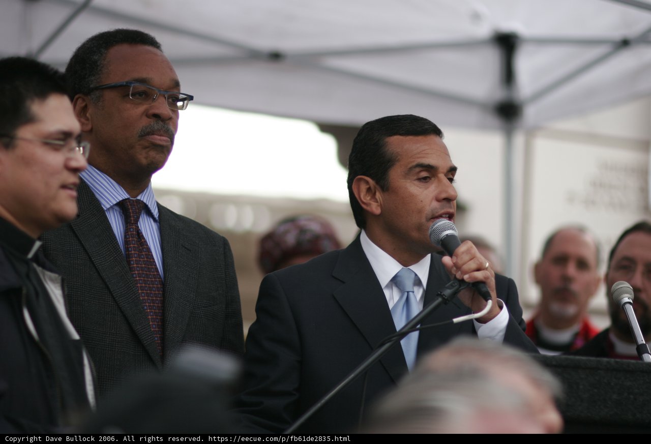 Antonio Villaraigosa addressing Press Conference