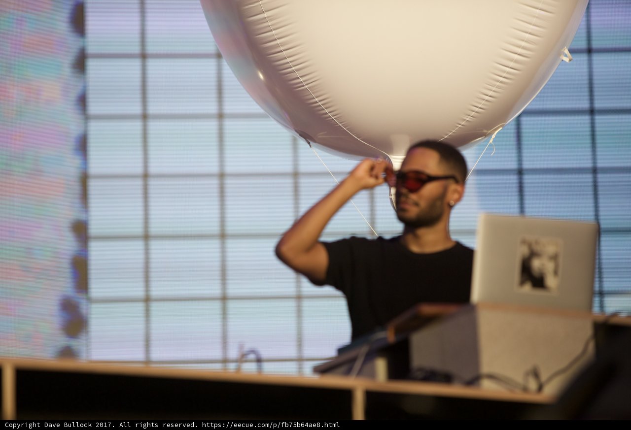 Balloon and Beats