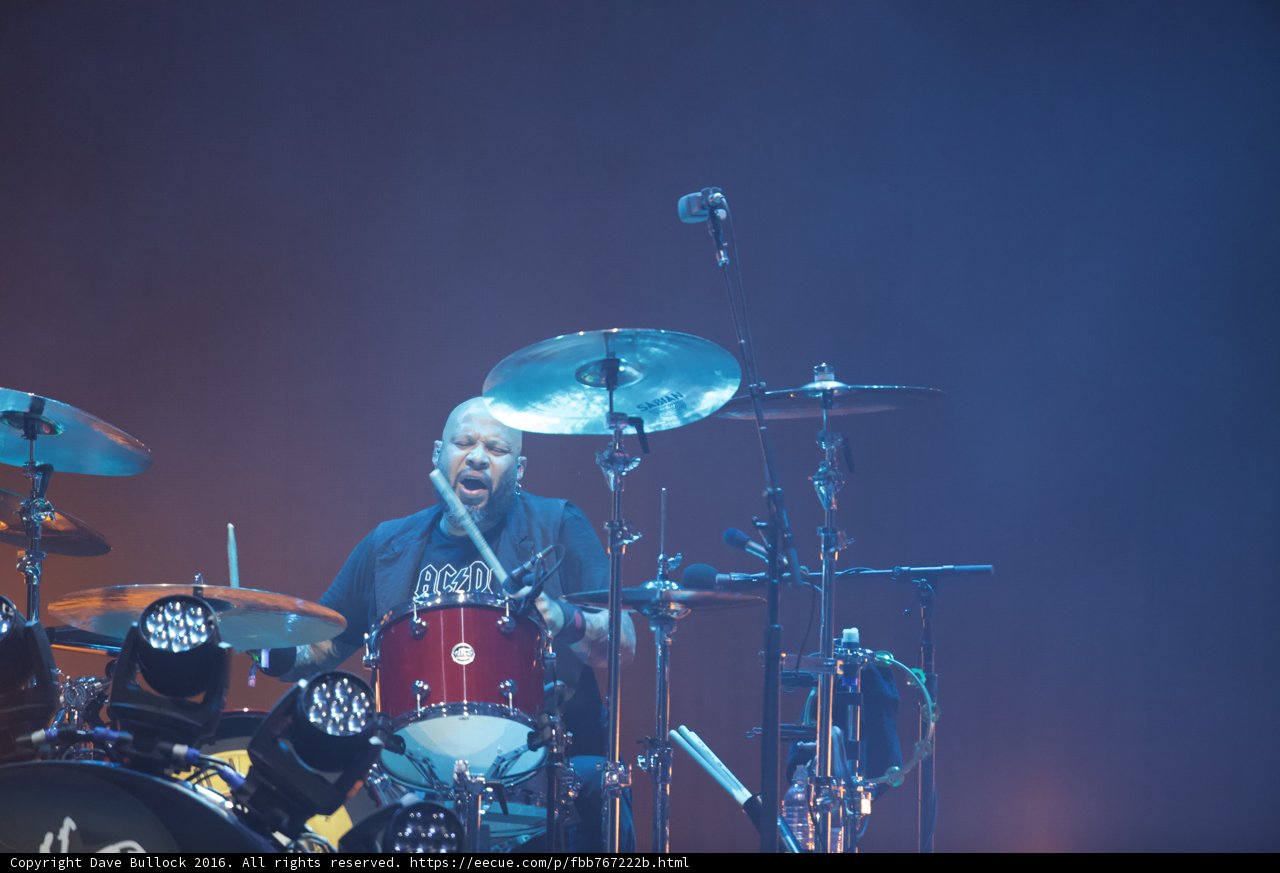 Drumming up the Crowd
