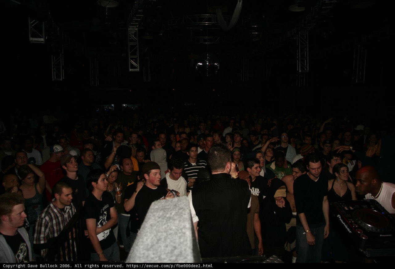 Pete G Entertains the Urban Crowd at Funktion Viram Concert