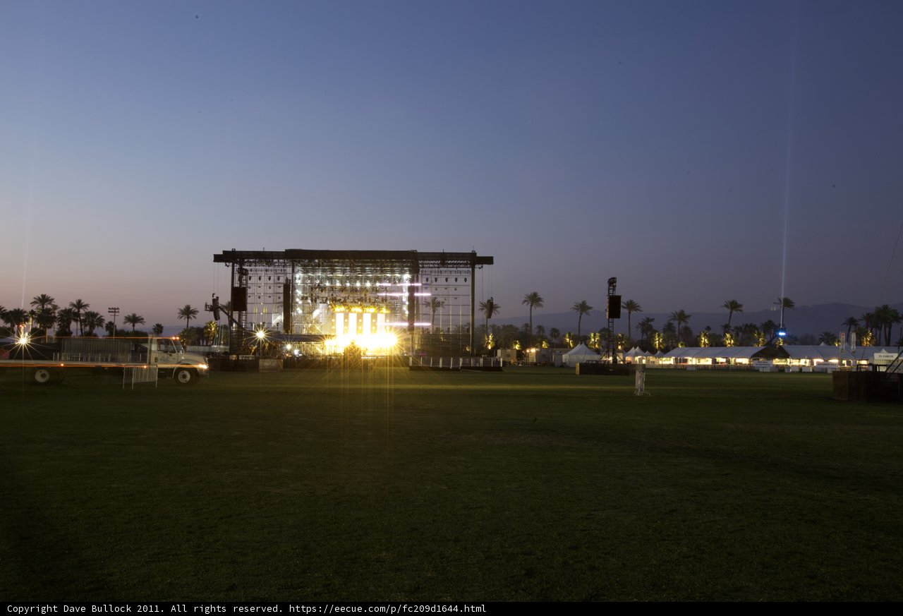 Dusk Concert in the Field