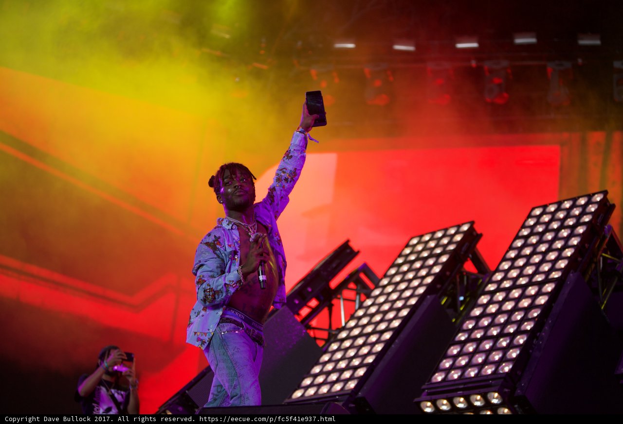 Lil Uzi Vert Rocks the Crowd at Coachella 2017