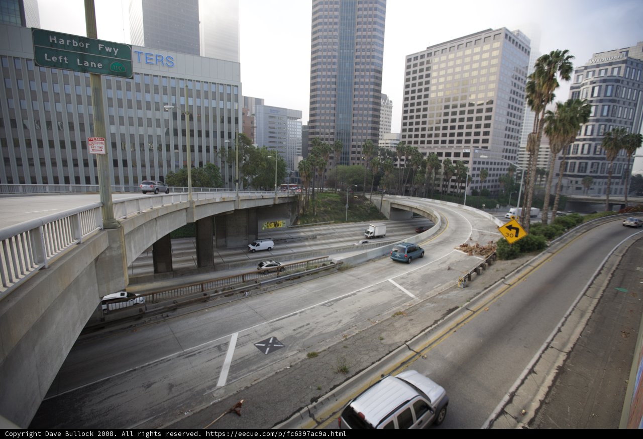 Urban Metropolis Bridge