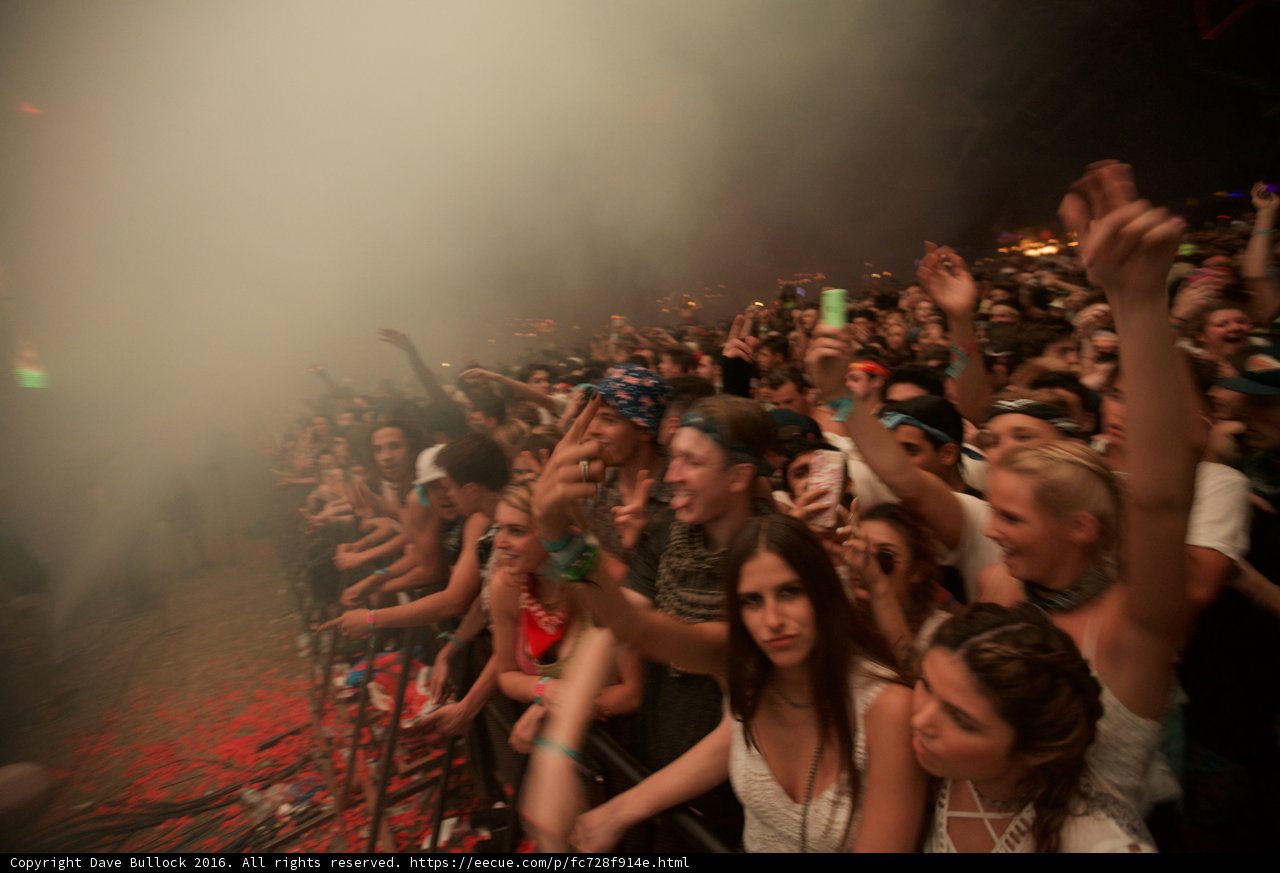 Smoky Nightlife Concert