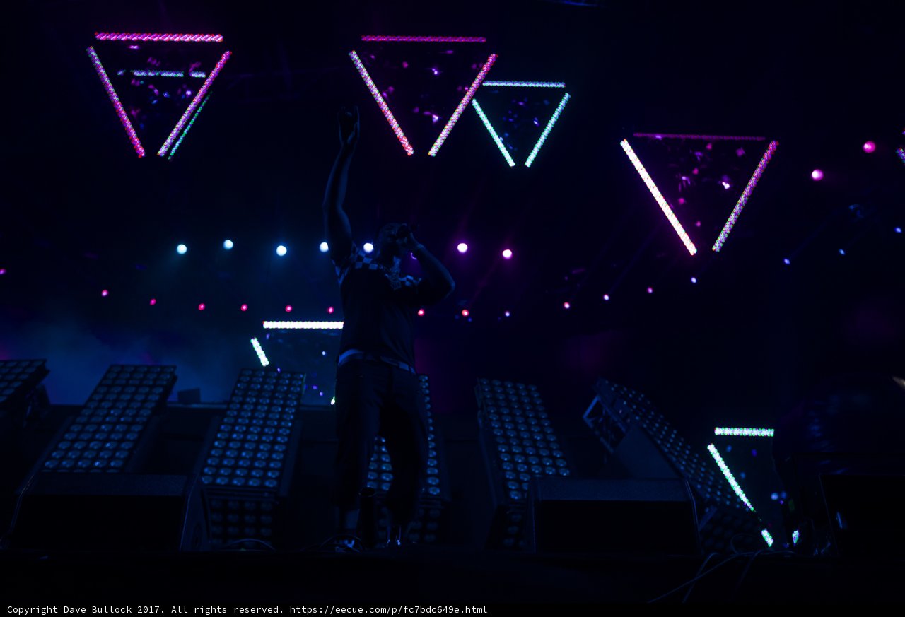Neon Spotlight