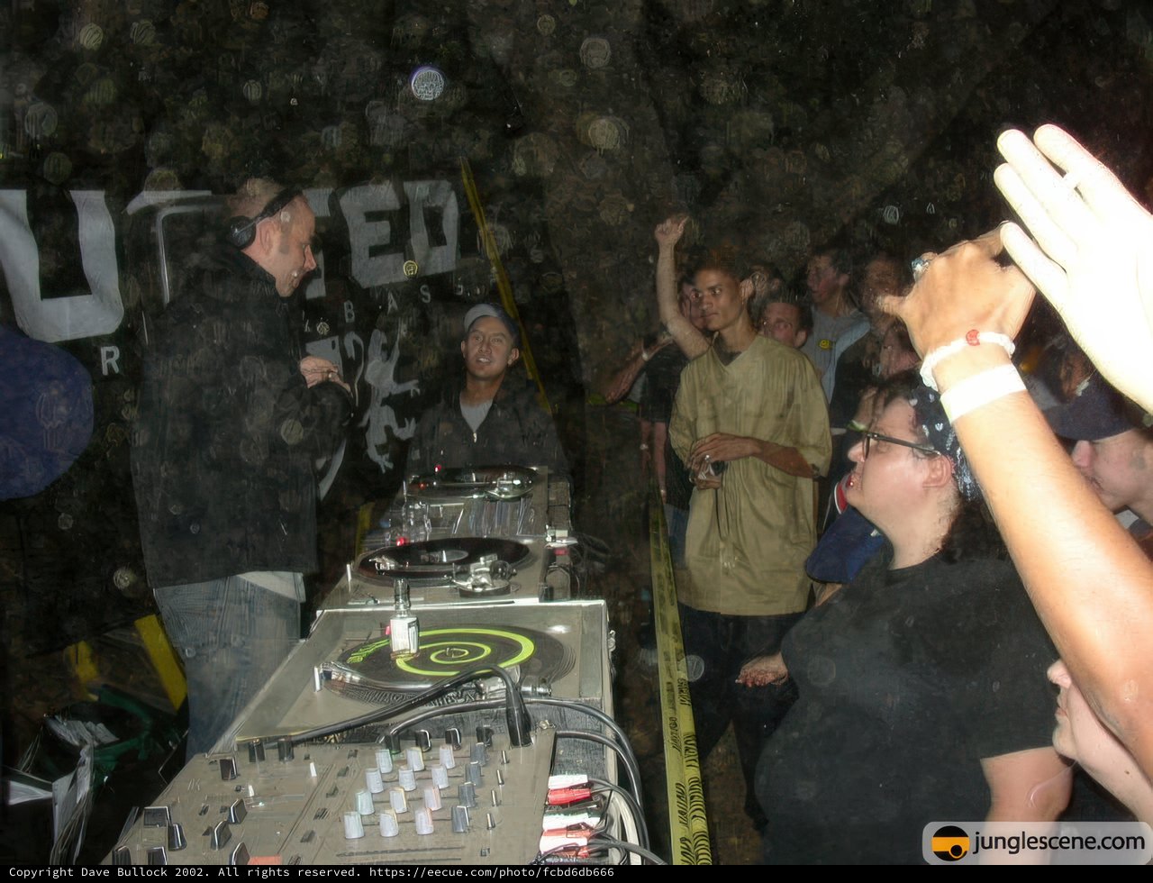 Summer Dreams Nightclub DJ