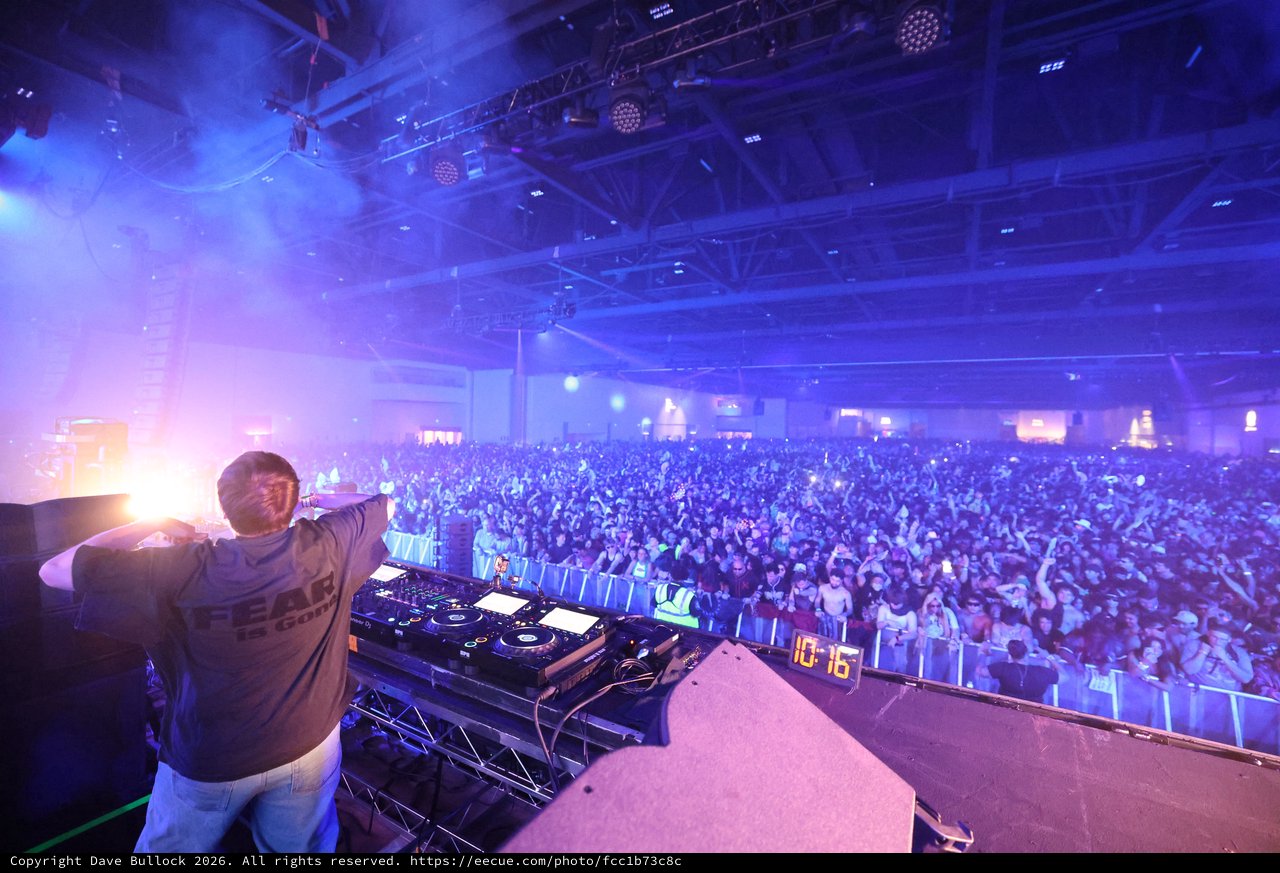 DJ Commands Massive Crowd at Wobbleland 2026