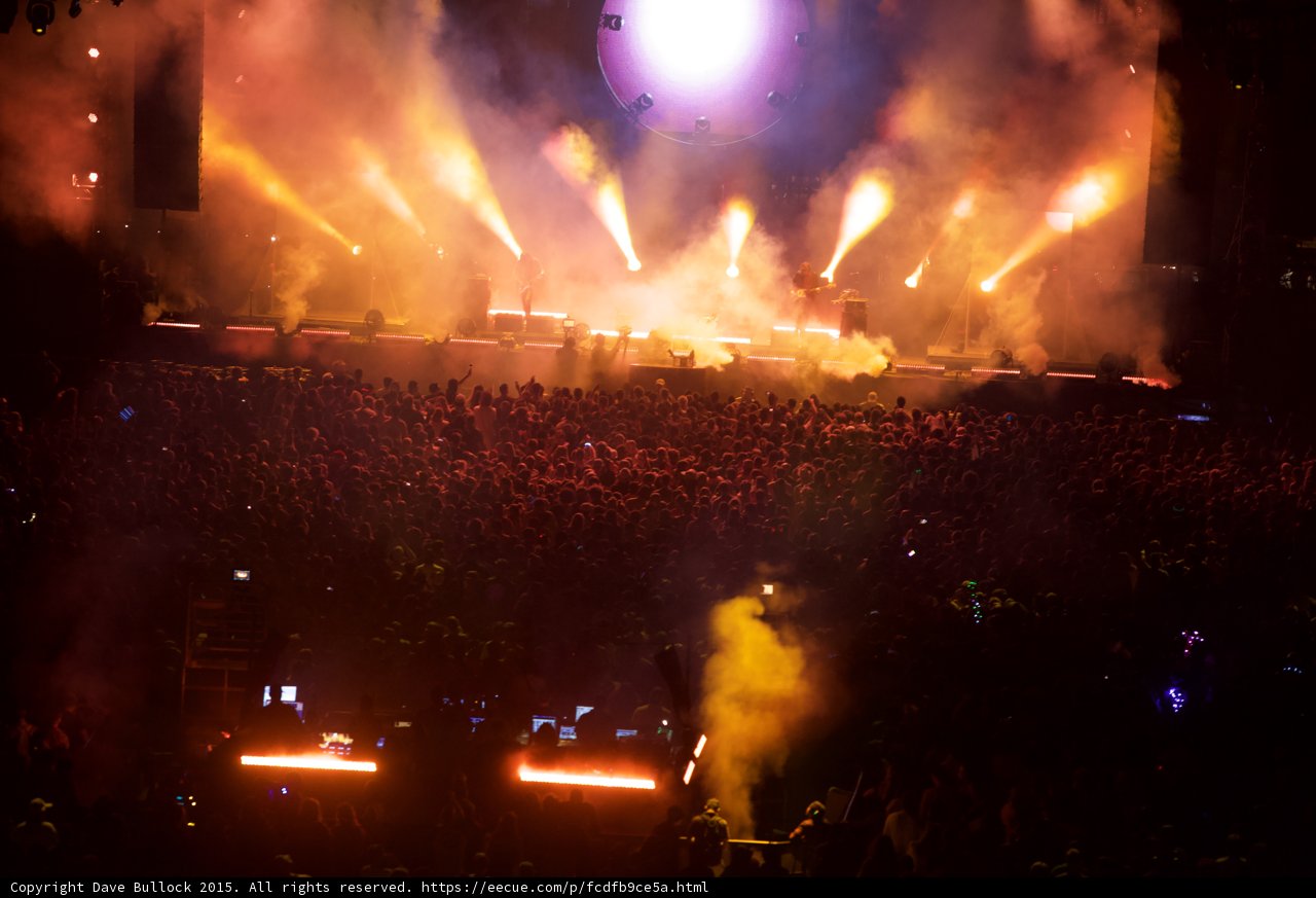 Rocking the Crowd with Lights and Smoke